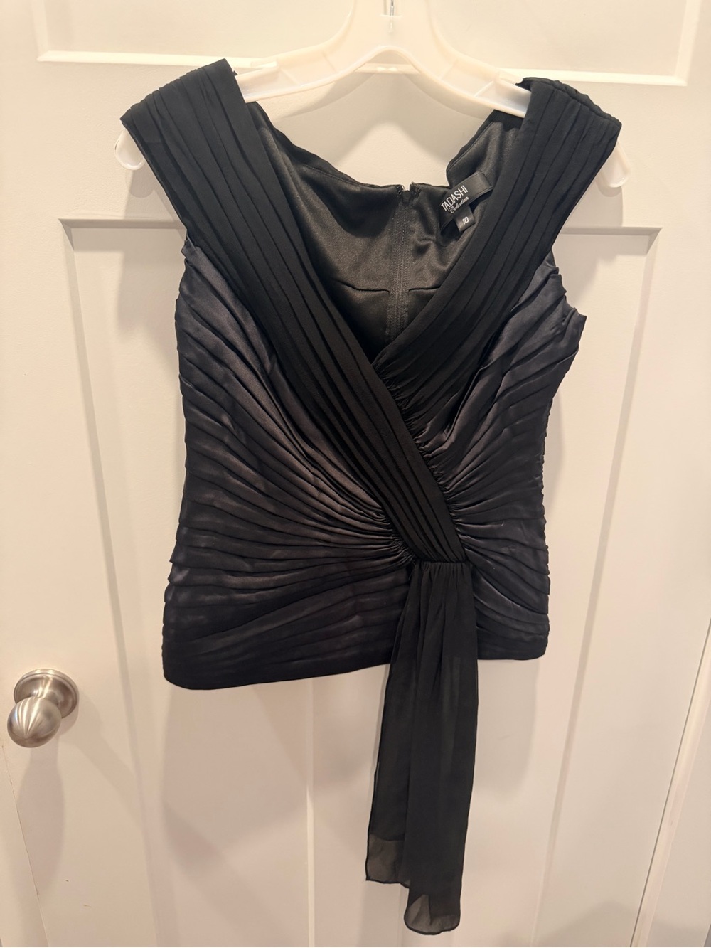 Tadashi Collection Black 100% Silk Ruched Evening Top Size 10
